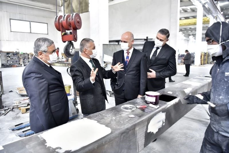 Vali Yazıcı OSB firmalarında incelemelerde bulundu
