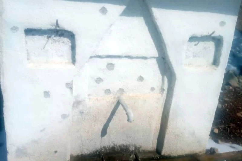 Magandalar bu kez çeşmeyi hedef aldı
