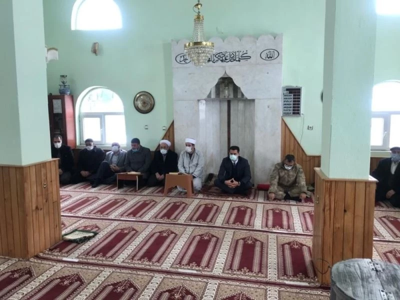 Bulanık’taki husumetli aileler barıştırıldı
