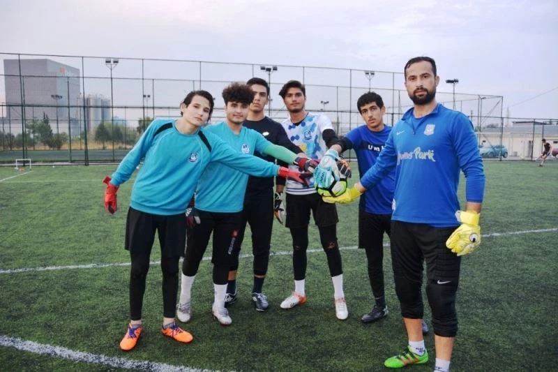 Geleceğin kalecileri Yunusemre‘de yetişiyor
