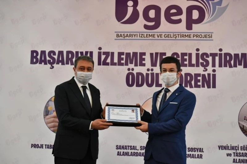 BİGEP ödülleri verildi
