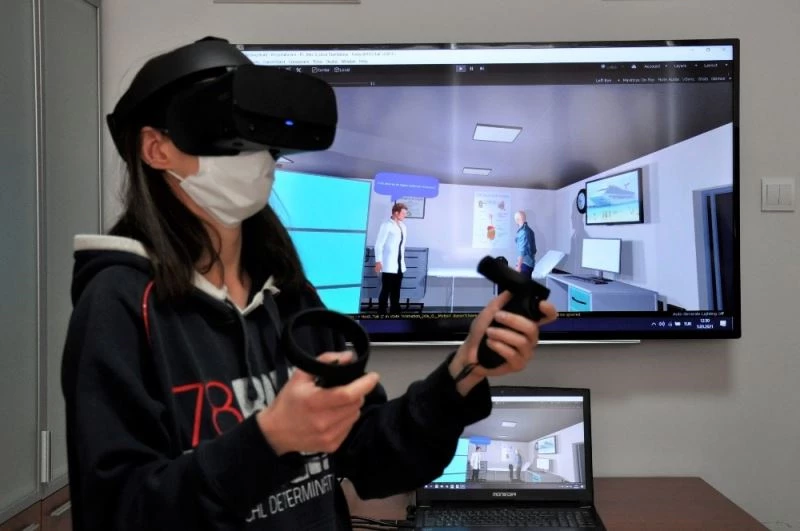 VR yazılımlar ile pandemi sürecinde uygulamalı ders imkânı sağlanıyor
