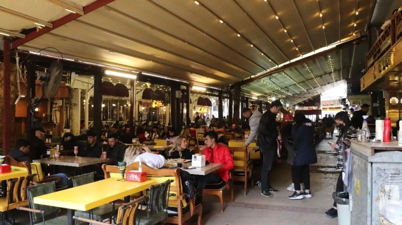 Denizli’de kafe ve restoranlara sıkı denetim
