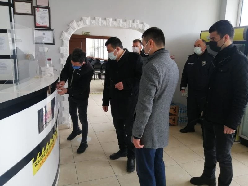 Kaymakam Zaman öğretmenevinde denetim yaptı
