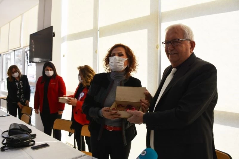 Posbıyık, “Kadının dokunduğu yer güzelleşiyor”
