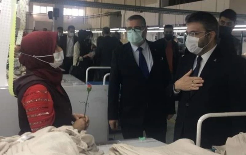 AK Parti Aydın tekstilci kadınları unutmadı
