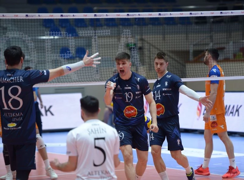 AXA Sigorta Efeler Ligi: Altekma: 3 - İnegölspor: 2