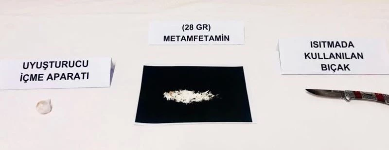 Ardahan’da uyarıcı madde ticareti yapan 4 kişi gözaltına alındı
