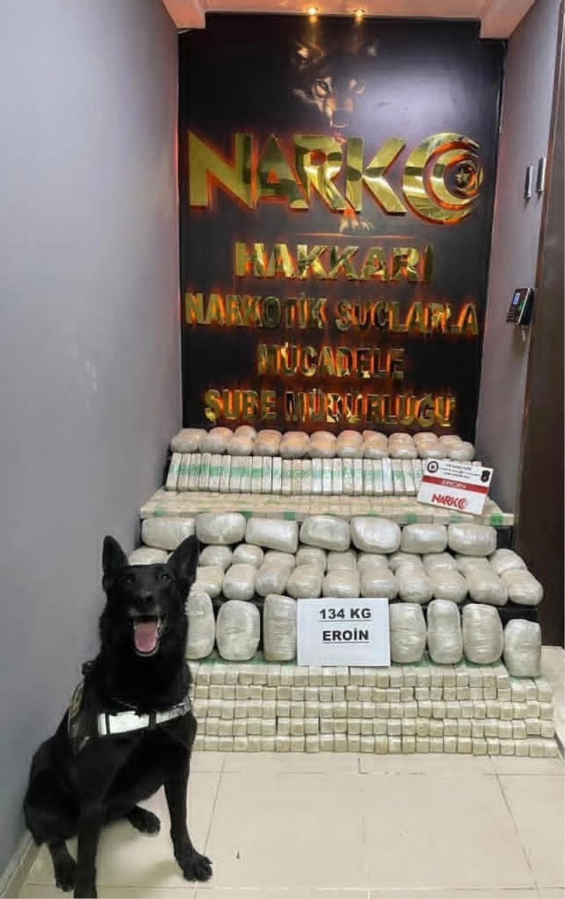 Hakkari’de 134 kilo eroin gele geçirildi
