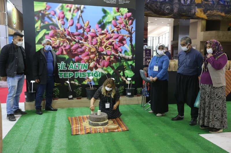 Tarım fuarının gözdesi Büyükşehir standı oldu
