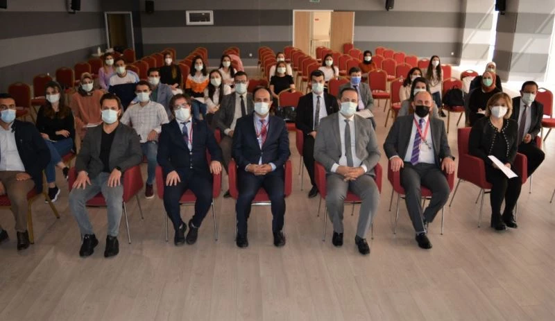 Yeni Doğan Canlandırma Programı eğitimine katılanlara sertifikaları verildi
