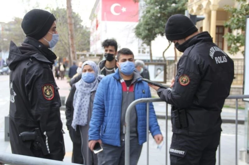 Samsun’da izolasyon kurallarını ihlal eden 3 kişiye idari işlem
