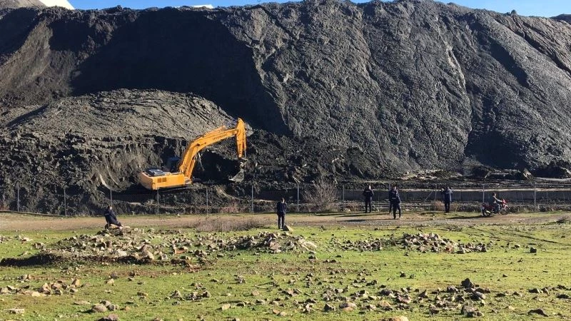 Karaayıt köyünün merası köylüde kaldı
