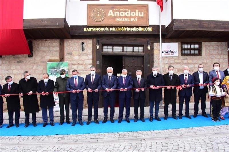 202 yıllık Tahir Efendi Konağı, Anadolu Masal Evi’ne dönüştü
