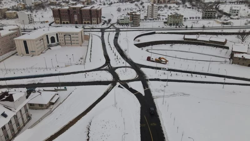 Nevşehir’de kar kalınlığı 42 cm olarak ölçüldü
