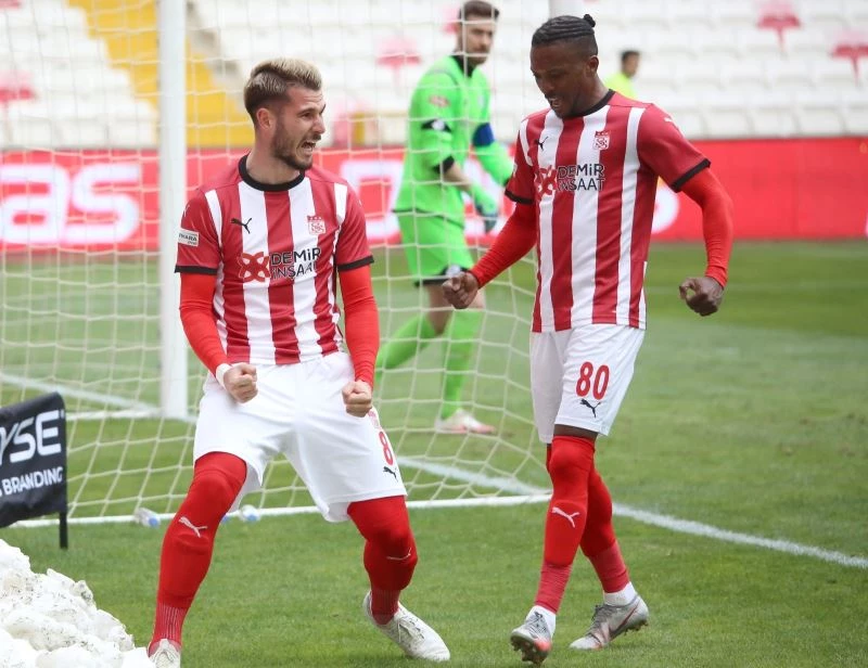 Sivasspor 11 maçtır yenilmiyor
