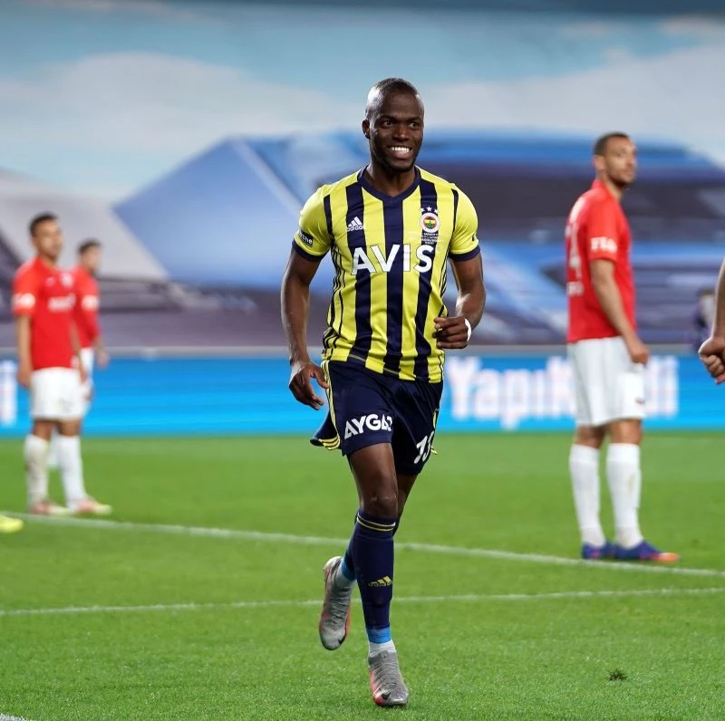 Valencia, Fenerbahçe’nin en golcüsü