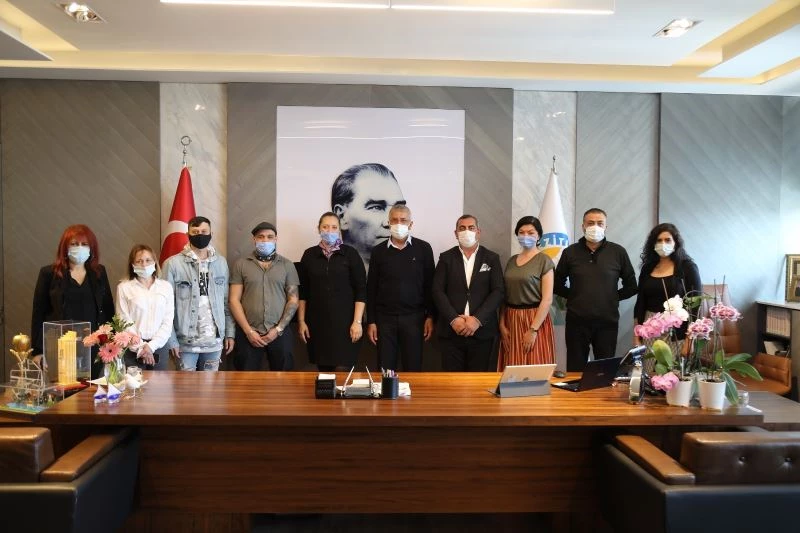 Mezitli, yabancı ülkelerden gelenlerin çekim alınana girdi
