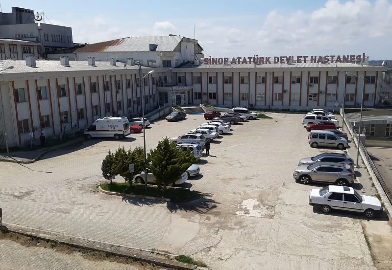 Sinop’ta sokaklar da hastaneler de yoğun
