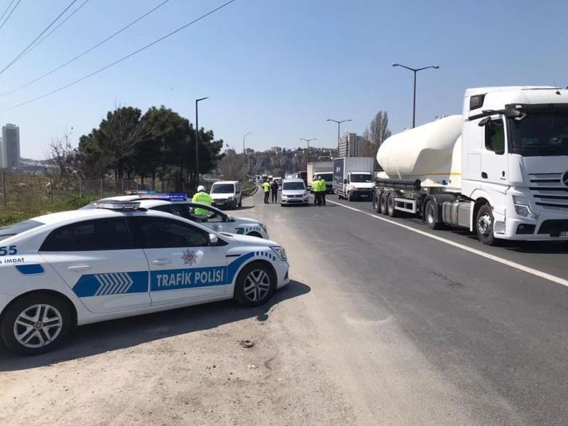 Emniyet şeridini ihlal eden sürücü drone ile yakalandı
