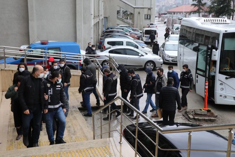 FETÖ’nün yeniden yapılanma operasyonunda 15 şüpheliden 14’ü serbest
