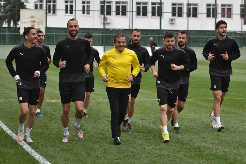 Şampiyonun hedefi ligi namağlup bitirmek
