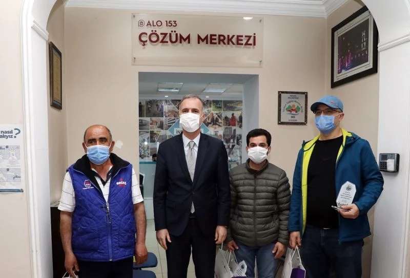 Çözüm merkezine en fazla bildirimde bulunanlar mükafatlandırıldı
