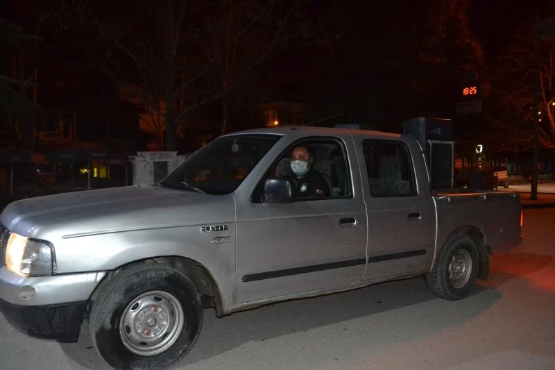 Sahurda davul yerine ilahi
