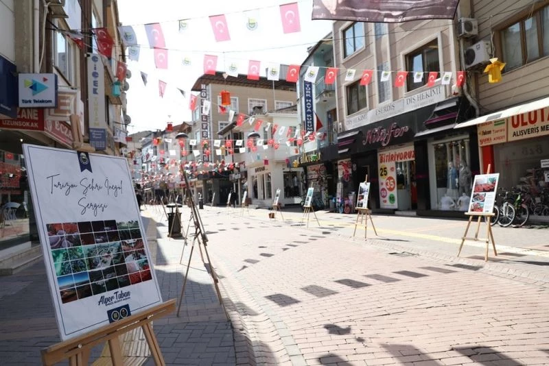 İnegöl’ün turizm değerleri sergiyle izlenime sunuldu
