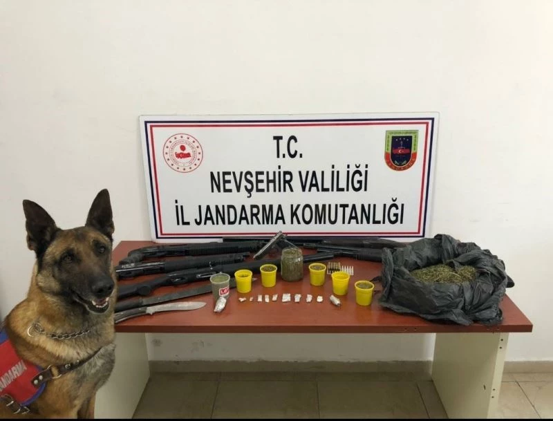 Hırsızlık olayı uyuşturucu tacirini yakalattı
