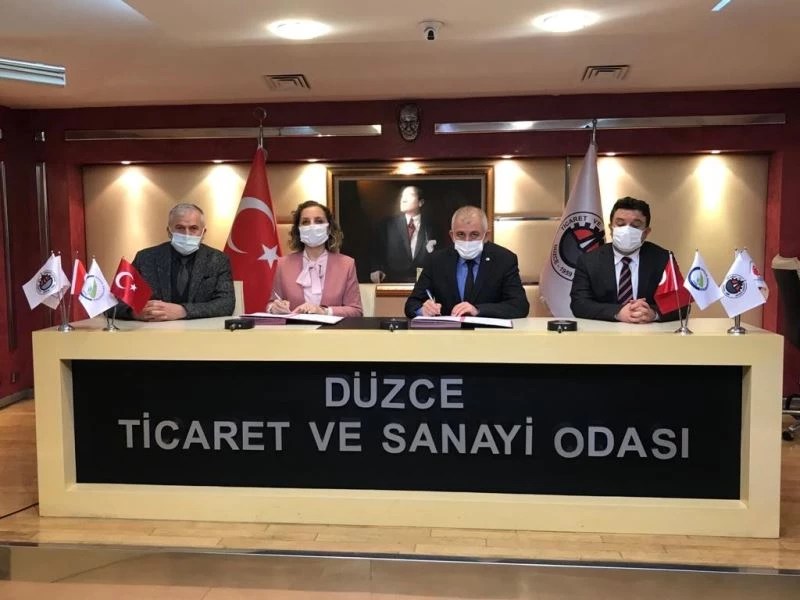 Düzce Üniversitesi ve DTSO yeni bir iş birliği protokolüne daha imza attı
