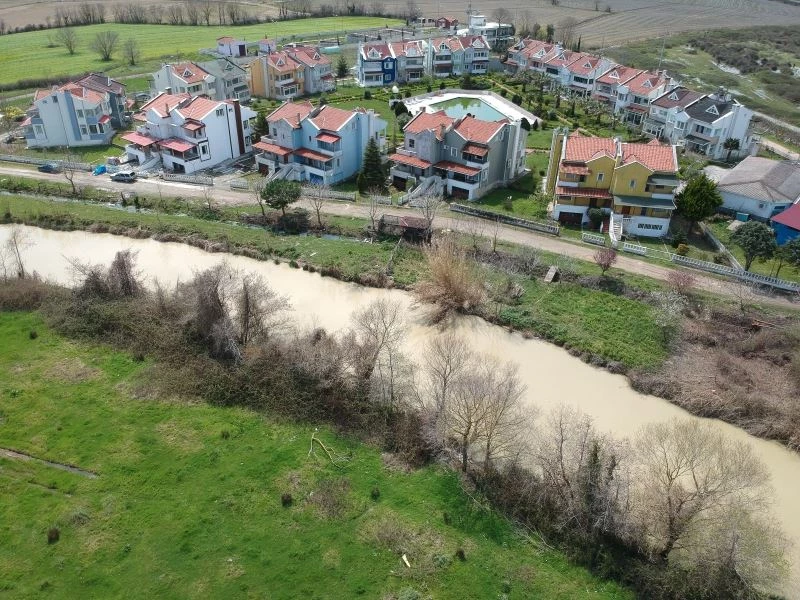 Sinop’ta yağmur karları eritti, taşkın riski yaşandı
