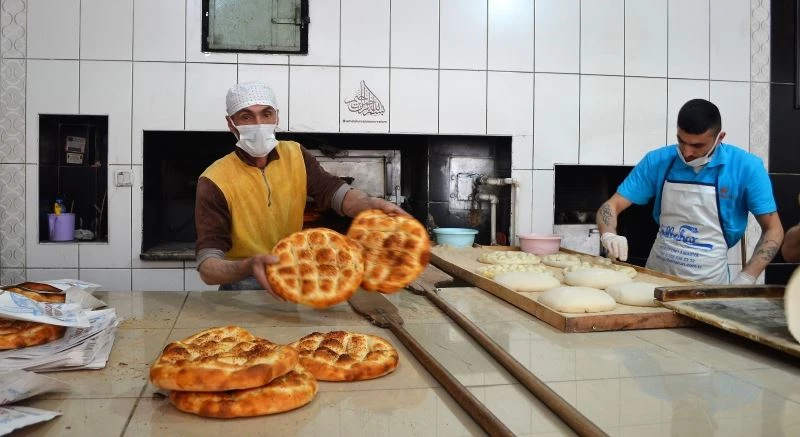 Pideciler eski Ramazanları arar oldu
