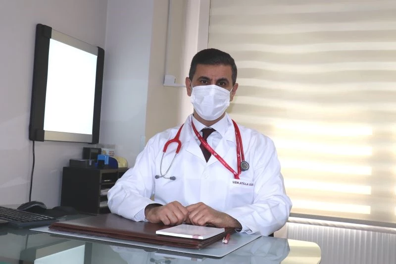 Küçük kızın midesinden mandal çıktı
