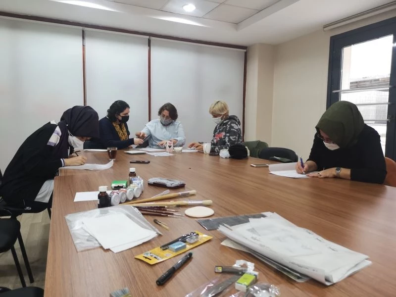 BESMEK tasarım ve üretim atölyesi ile aile ekonomisine tam destek
