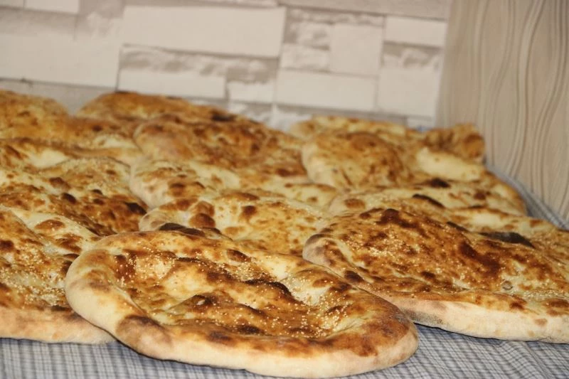 Ramazan’da tok tutan köy çöreği
