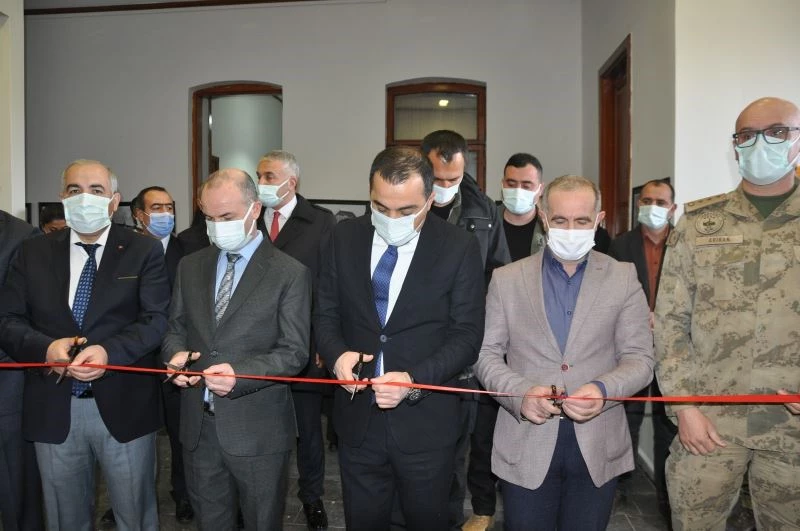 Osmanlı arşivlerinde Kars sergisi
