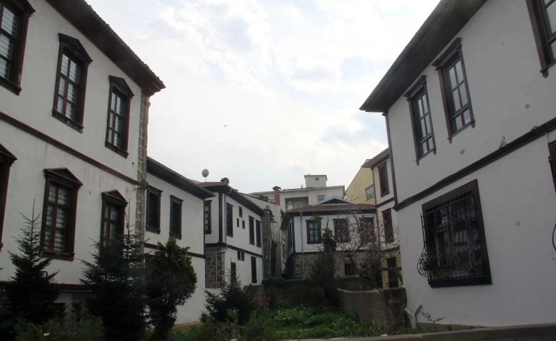 Tarihi Zeytinlik Semtinin göç hikayeleri araştırıldı
