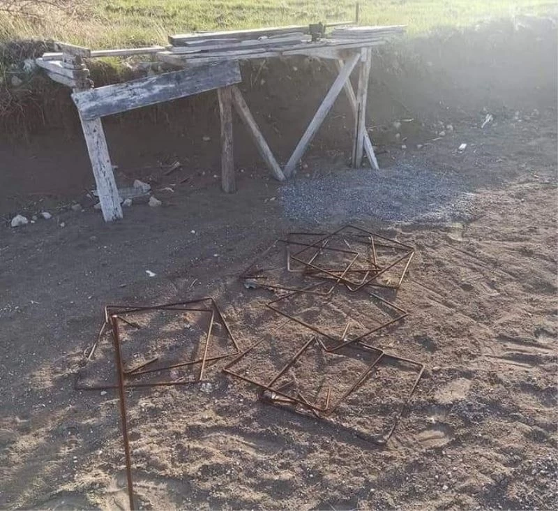 İnşaattan çaldığı demirleri hurdacıya satarken yakalandı
