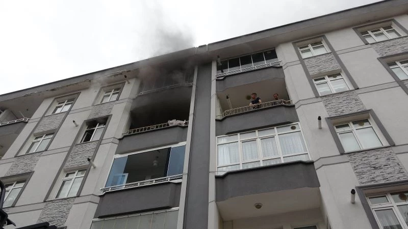 Samsun’da buzdolabından yangın çıktı
