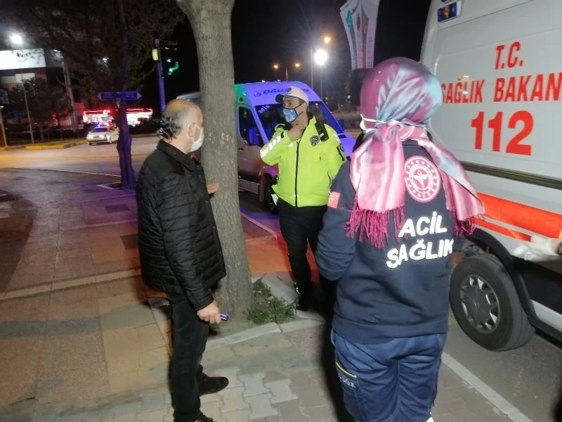 Karantinadaki sürücü servis şoförlüğü yaparken yakalandı
