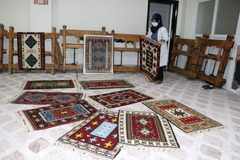 Şanlıurfa’da açılan kurslarla kadınlar meslek ediniyor
