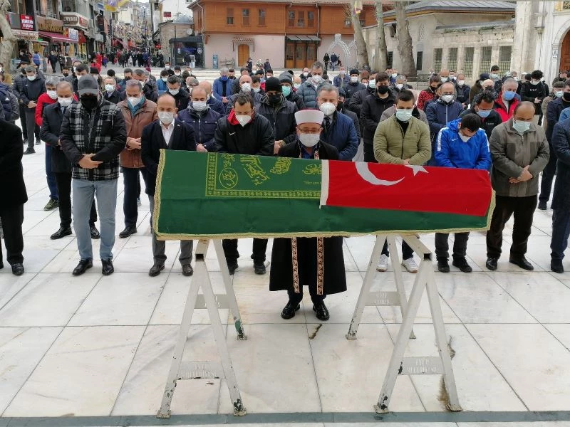 Esat Delihasan son yolculuğuna uğurlandı
