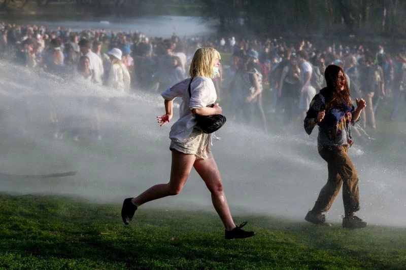 Belçika’da “1 Nisan şakası” polis müdahalesi ile son buldu

