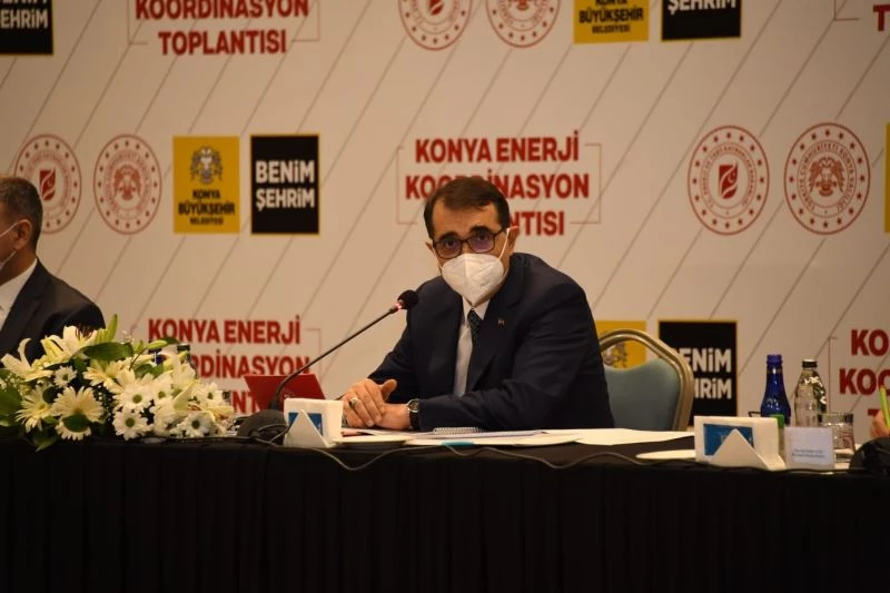 Bakan Dönmez: “Elektrik ve doğal gazda yatırım hedefimiz 612 milyon lira”
