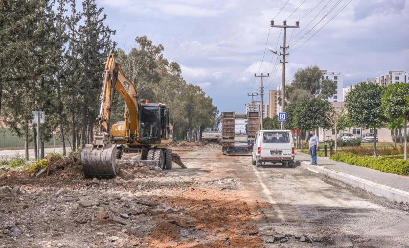 Kepez’de dönüşen mahallelere 4 şeritli yol
