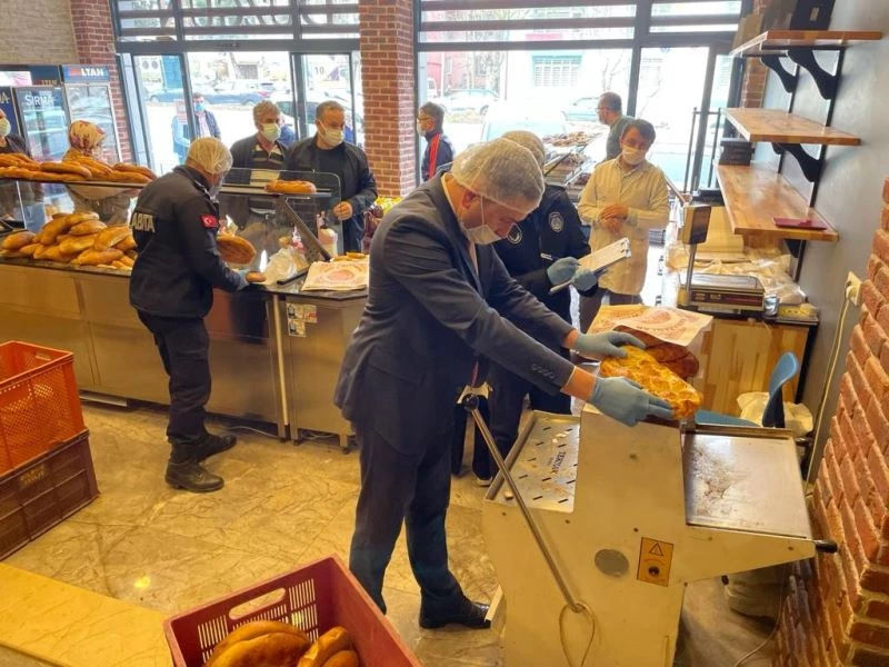 400 gramlık Ramazan pidelerde gramaj hırsızlığı
