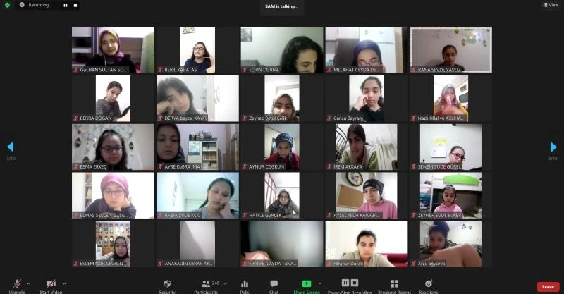 Bilgehane öğrencileri Ramazanı dolu dolu geçiriyor
