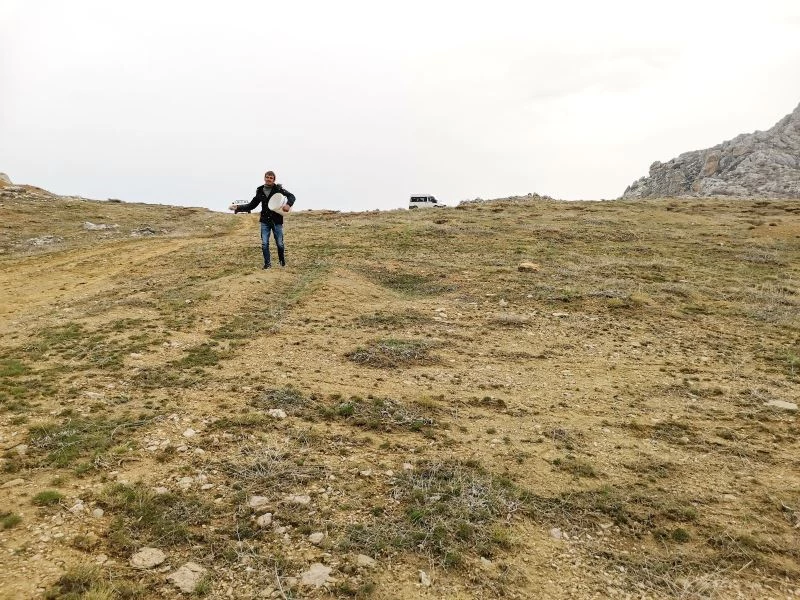 Gerger’de bin dekar mera gübrelendi
