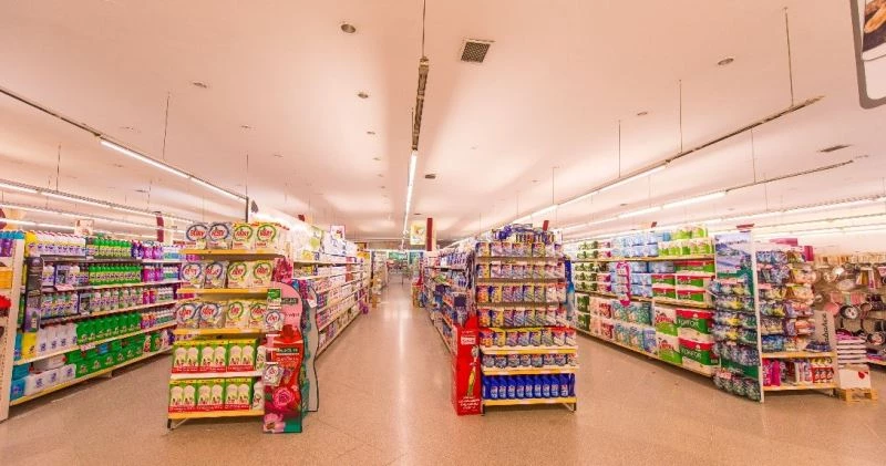 Özhan, ramazan ayında uygun fiyatlarla yüz güldürüyor
